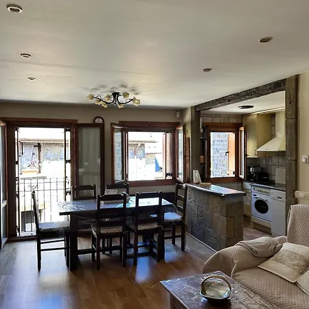 El Pueyo De Jaca エル・プエヨ・デ・ハカ