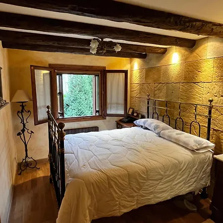 El Pueyo De Jaca * エル・プエヨ・デ・ハカ